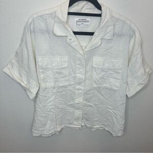 REI White Short Sleeve Button Down Shirt Large